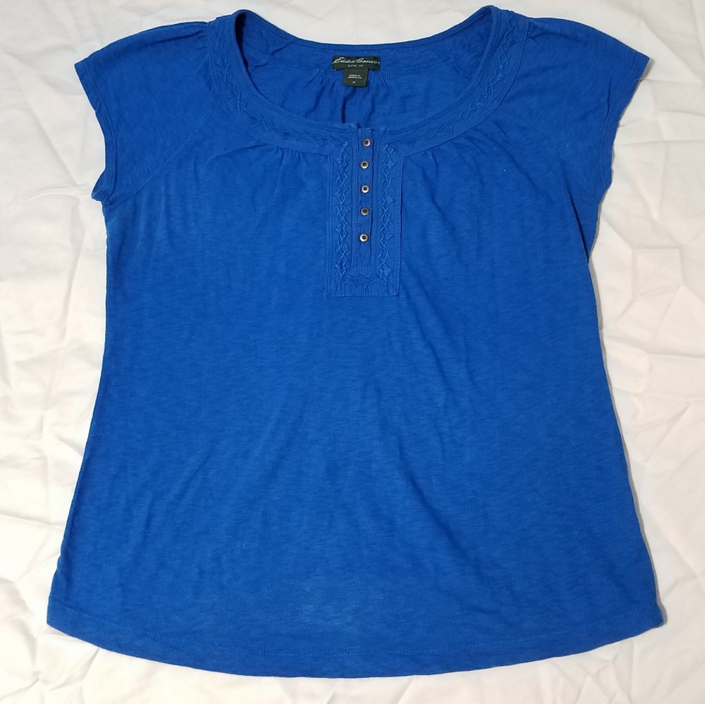Eddie Bauer Blue Embroidered Short Sleeve Shirt